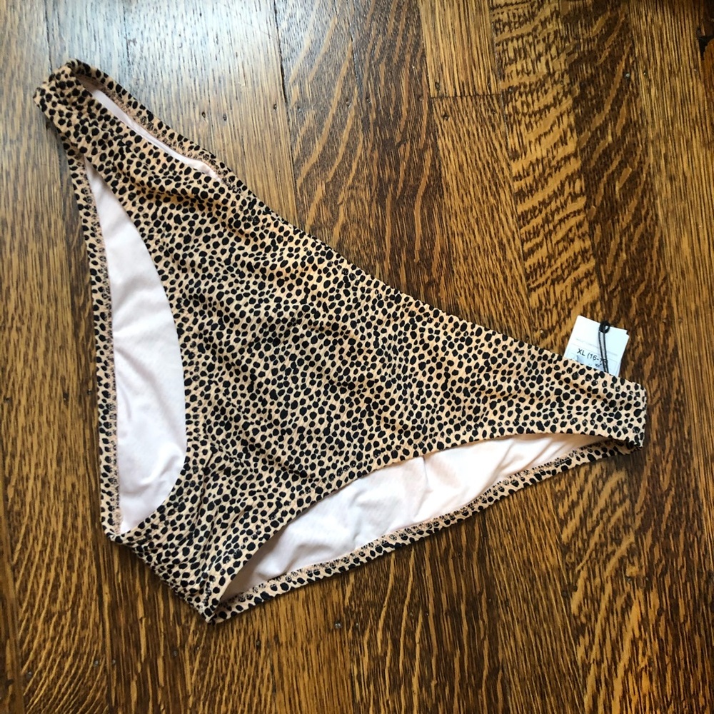 Shade & Shore Bikini Bottoms- ruched animal print